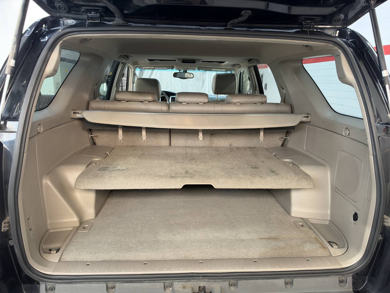 Used 2004 Toyota 4Runner Limited AWD/4WD image 31