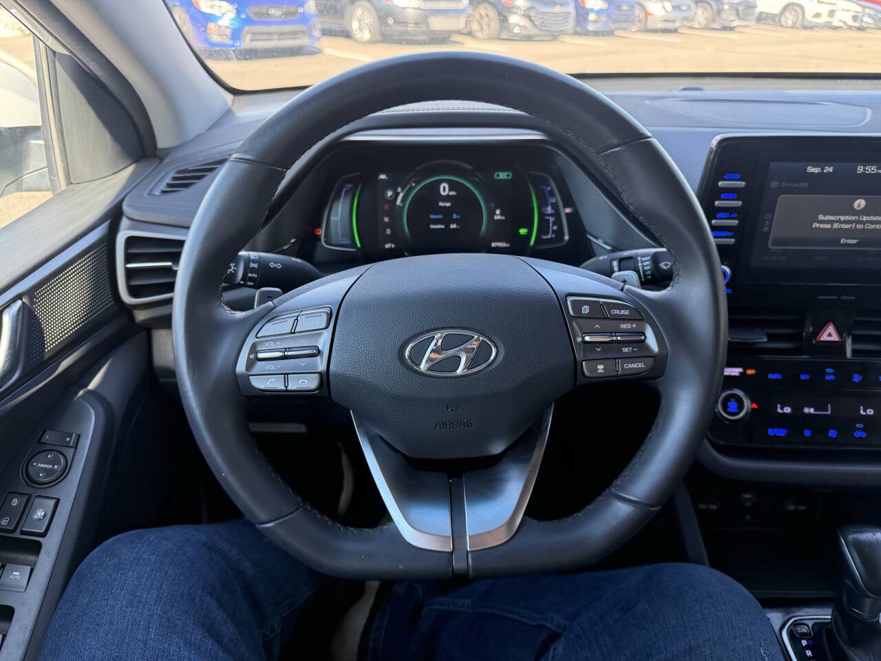 Used 2020 Hyundai Ioniq SEL FWD image 22