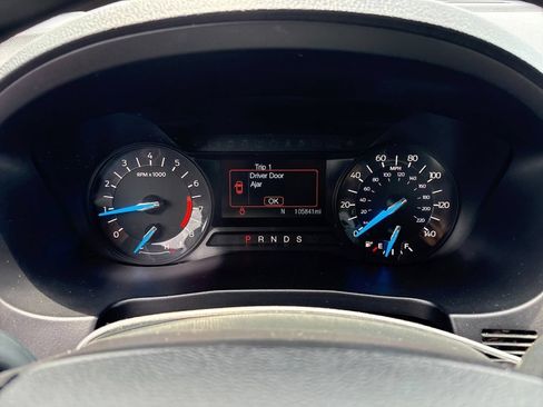 Used 2018 Ford Explorer FWD image 12