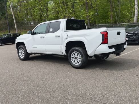 New 2026 Toyota Tacoma SR5 RWD image 6