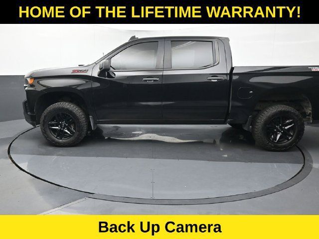 Used 2021 Chevrolet Silverado 1500 Custom Trail Boss w/ Midnight Edition AWD/4WD image 4