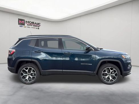 New 2026 Jeep Compass Limited w/ Sun, Sound & Navigation Group AWD/4WD image 9