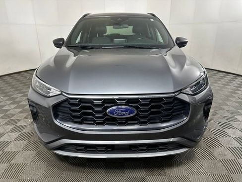 Used 2024 Ford Escape ST-Line image 8