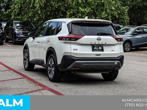 Used 2023 Nissan Rogue SV FWD image 8