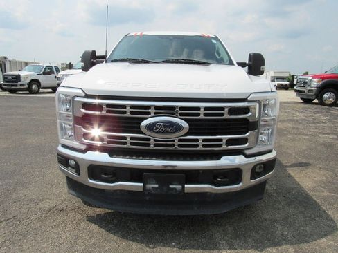 Used 2023 Ford F350 XLT w/ FX4 Off-Road Package AWD/4WD image 8