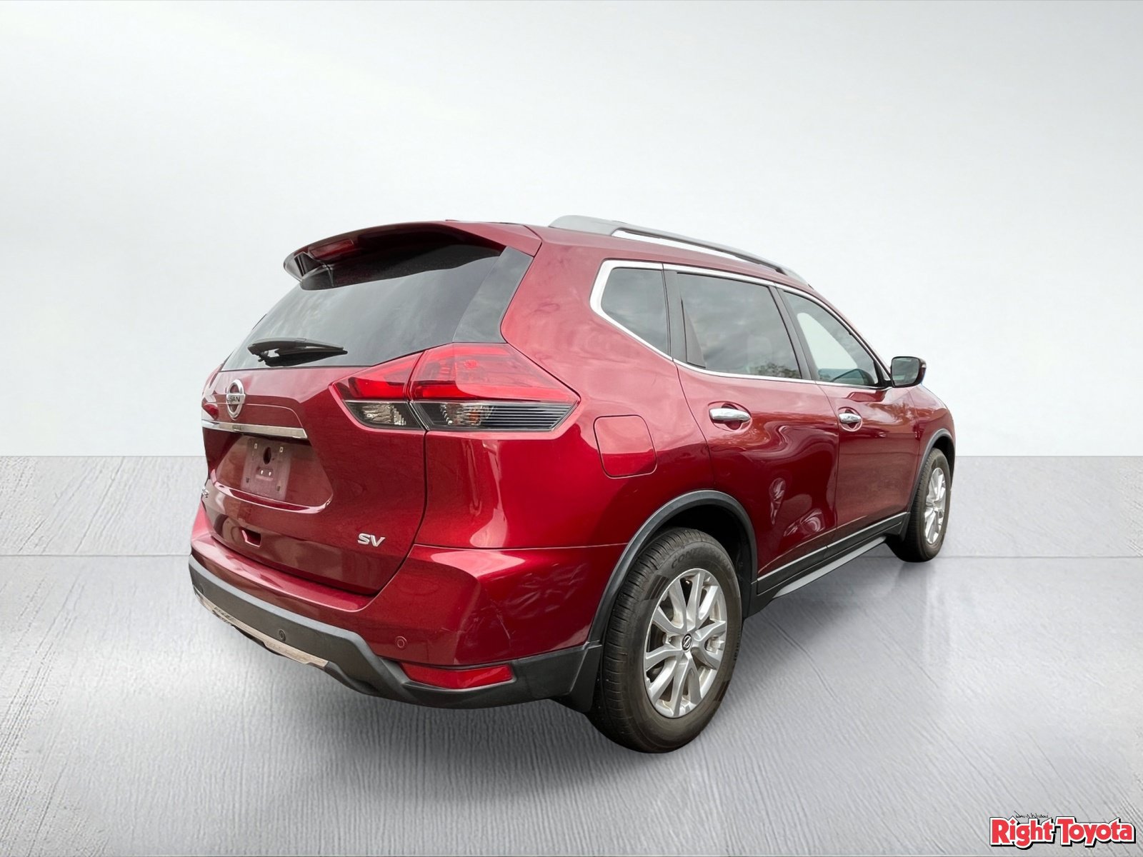 Used 2020 Nissan Rogue SV FWD image 4