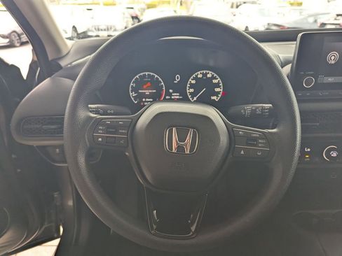 Used 2025 Honda HR-V LX image 16