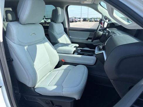 New 2026 Ford Expedition Max Platinum AWD/4WD image 11
