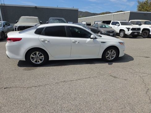 Used 2016 Kia Optima LX FWD image 6