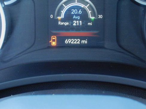 Used 2024 RAM 2500 Big Horn image 2