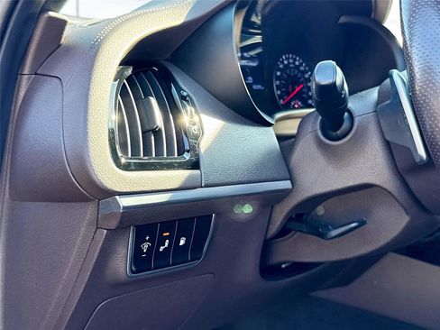 Used 2020 Kia Stinger GT image 10