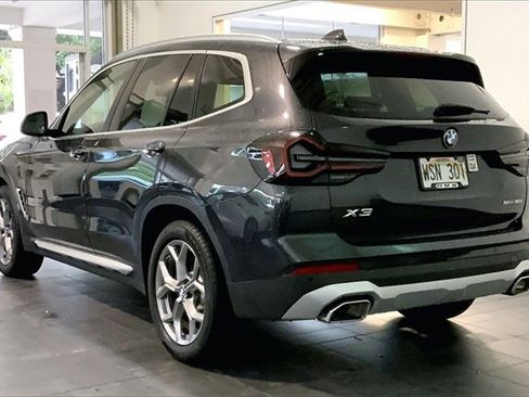Certified 2023 BMW X3 sDrive30i image 5