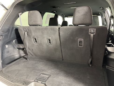 Used 2022 Honda Pilot Sport image 22