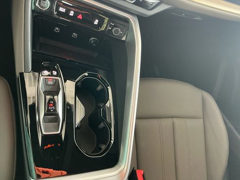 New 2025 Audi Q5 Premium Plus image 13