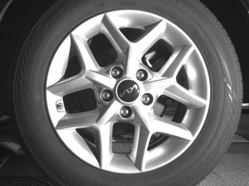 Used 2025 Kia Soul LX w/ LX Technology Package FWD image 21