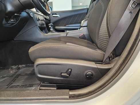 Used 2023 Dodge Charger SXT image 15