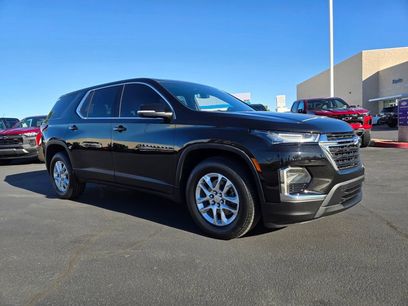 Used 2023 Chevrolet Traverse LS w/ Safety Package