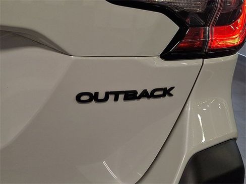 Certified 2023 Subaru Outback Onyx Edition image 30