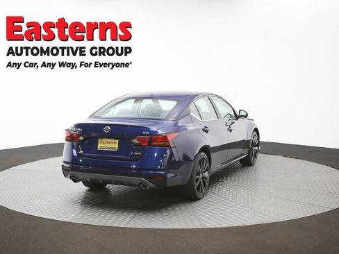 Used 2021 Nissan Altima 2.5 SR AWD/4WD image 39