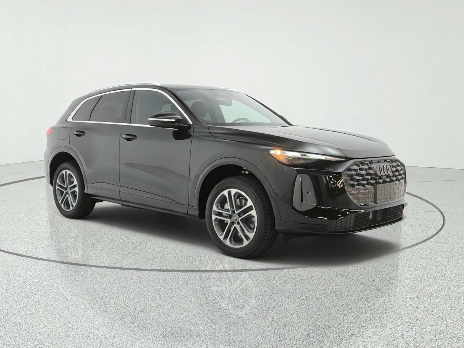 New 2026 Audi Q5 Premium AWD/4WD image 3