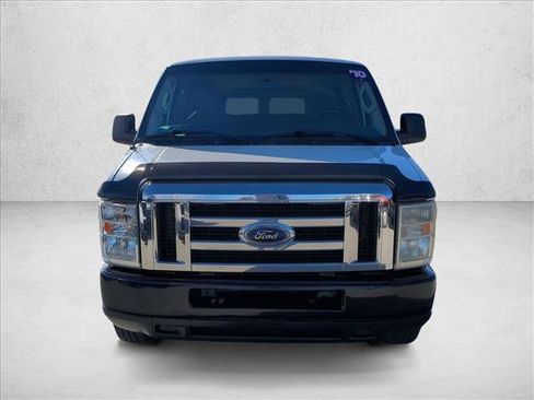 Used 2010 Ford E-350 and Econoline 350 XL image 2