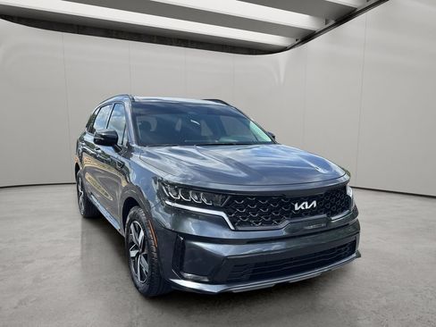 Used 2023 Kia Sorento S w/ Panoramic Sunroof Package FWD image 7