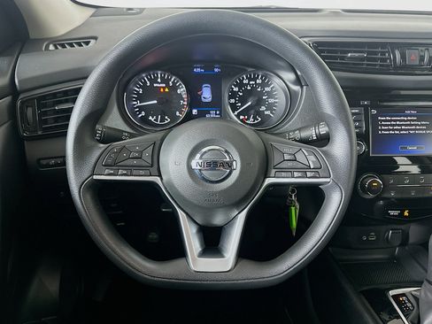 Used 2021 Nissan Rogue Sport S FWD image 17