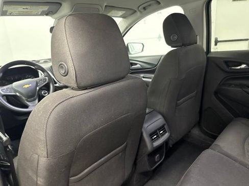 Used 2018 Chevrolet Equinox LT FWD image 19