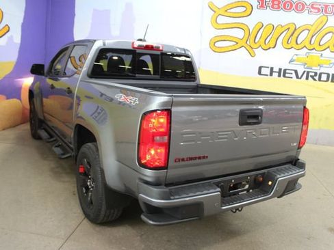 Used 2022 Chevrolet Colorado LT w/ Redline Special Edition AWD/4WD image 6