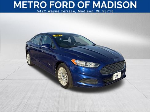 Used 2013 Ford Fusion SE image 3