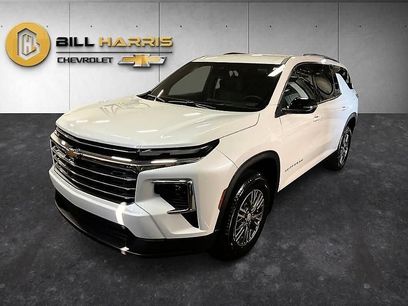 Used 2026 Chevrolet Traverse LT w/ LPO, Floor Liner Package