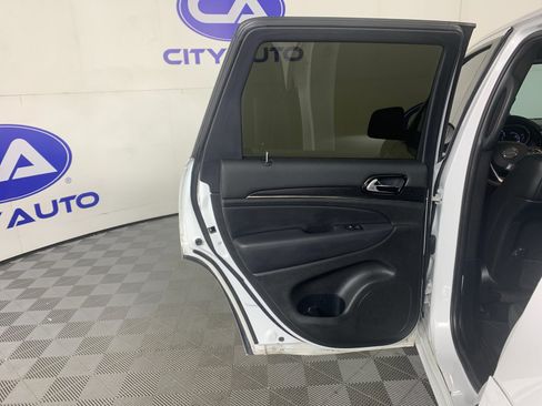 Used 2020 Jeep Grand Cherokee High Altitude RWD image 28