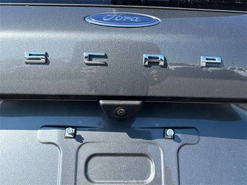 Used 2022 Ford Escape SEL w/ Technology Package image 11