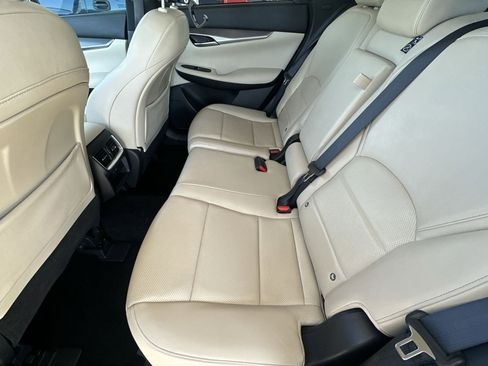 Used 2022 INFINITI QX50 Luxe image 27