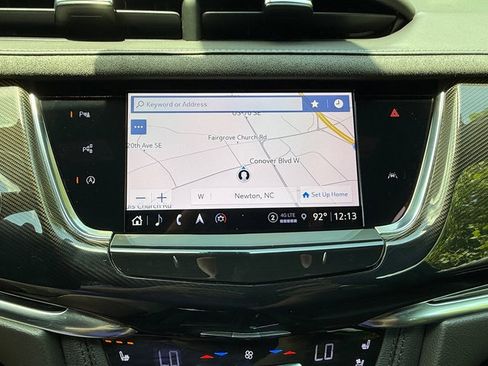 Used 2022 Cadillac XT6 Premium Luxury w/ Platinum Package AWD/4WD image 29