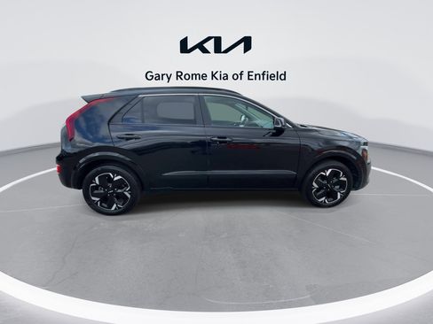 Certified 2023 Kia Niro Wind w/ Wind Preserve Package image 9