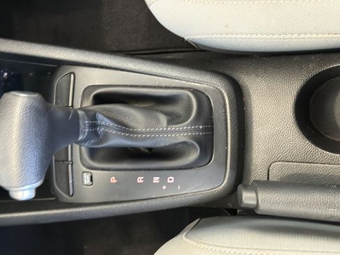 Used 2023 Kia Rio S FWD image 30