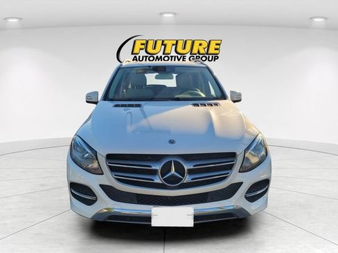 Used 2017 Mercedes-Benz GLE 350 4MATIC image 2