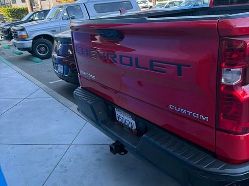 Used 2024 Chevrolet Silverado 1500 Custom Trail Boss w/ LPO, Dark Essentials Package AWD/4WD image 18