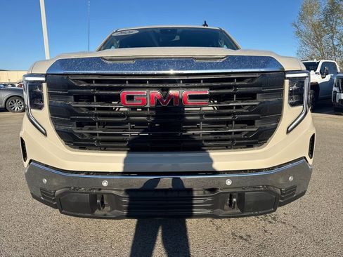 New 2026 GMC Sierra 1500 Pro w/ Pro Value Package AWD/4WD image 9