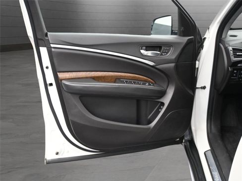 Used 2018 Acura MDX w/ Advance & Entertainment image 9