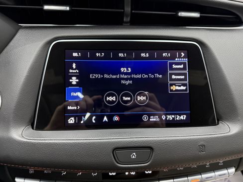 Used 2020 Cadillac XT4 Sport w/ Sun And Sound Package AWD/4WD image 15