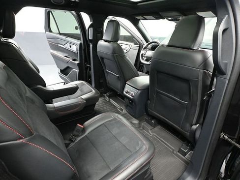 Used 2025 Ford Explorer ST image 53