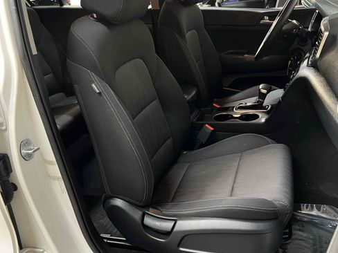 Used 2020 Kia Sportage LX FWD image 37