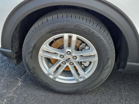 Used 2022 Ford Explorer 2WD image 13