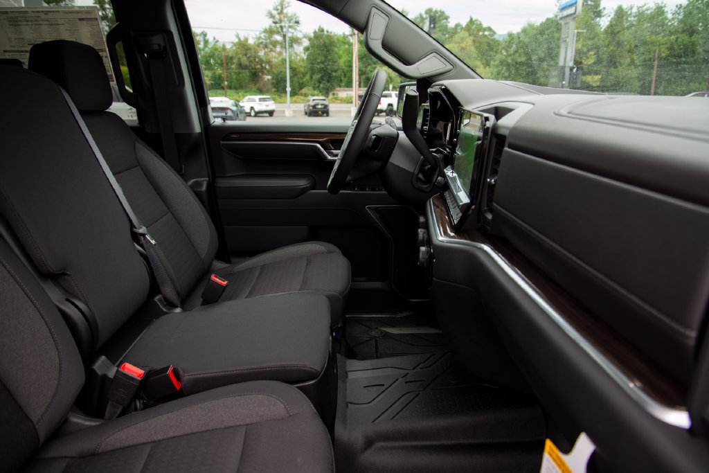 New 2026 Chevrolet Silverado 1500 RST w/ RST Select Package AWD/4WD image 19