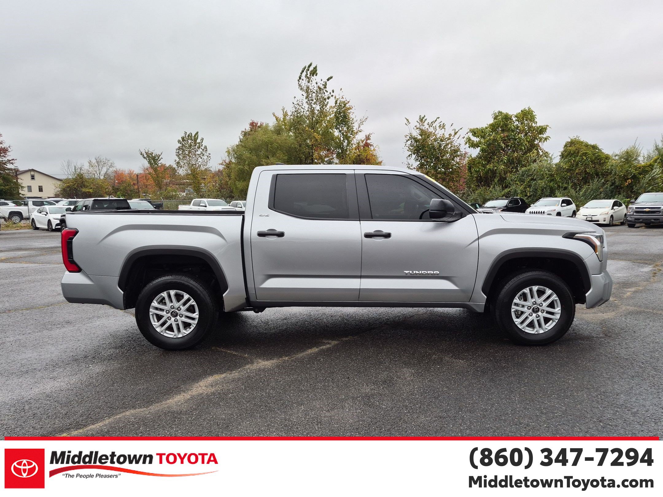 Used 2024 Toyota Tundra SR5 AWD/4WD image 2