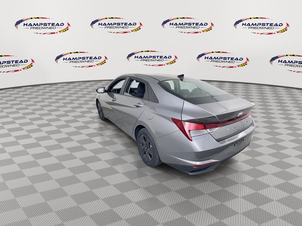 Used 2021 Hyundai Elantra SEL FWD image 6