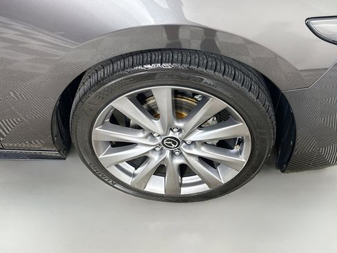 Used 2021 MAZDA MAZDA3 s image 32