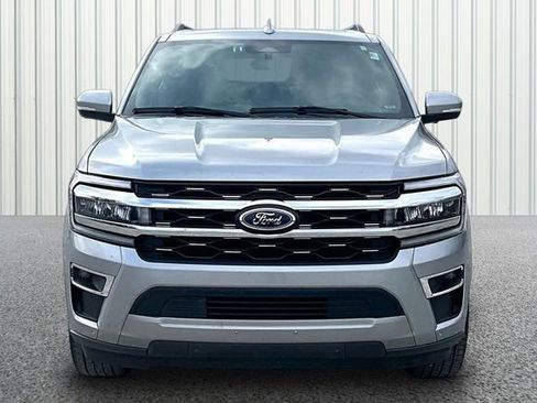 Used 2024 Ford Expedition Max Limited image 3